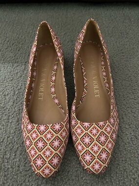 Chelsea & Violet Pink and Brown Geometric Floral Pointed Flats